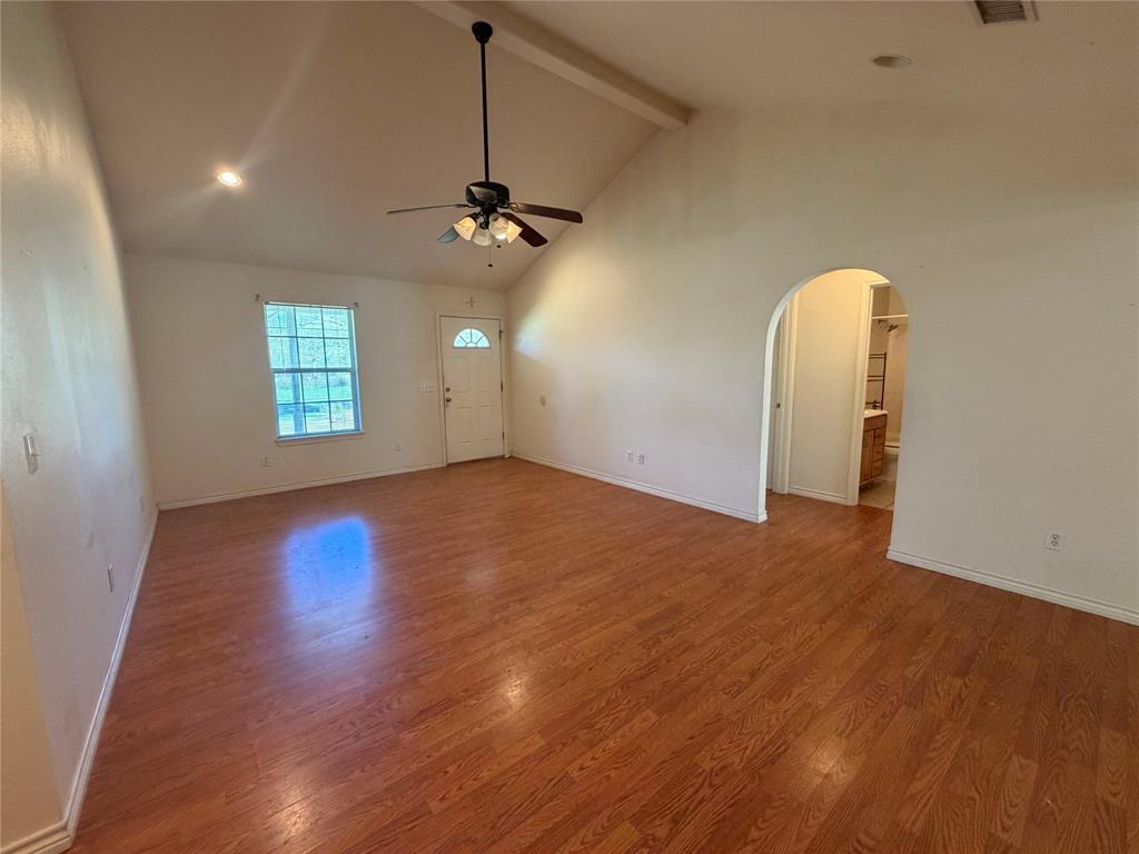2502 Davisville Road Property Photo 12