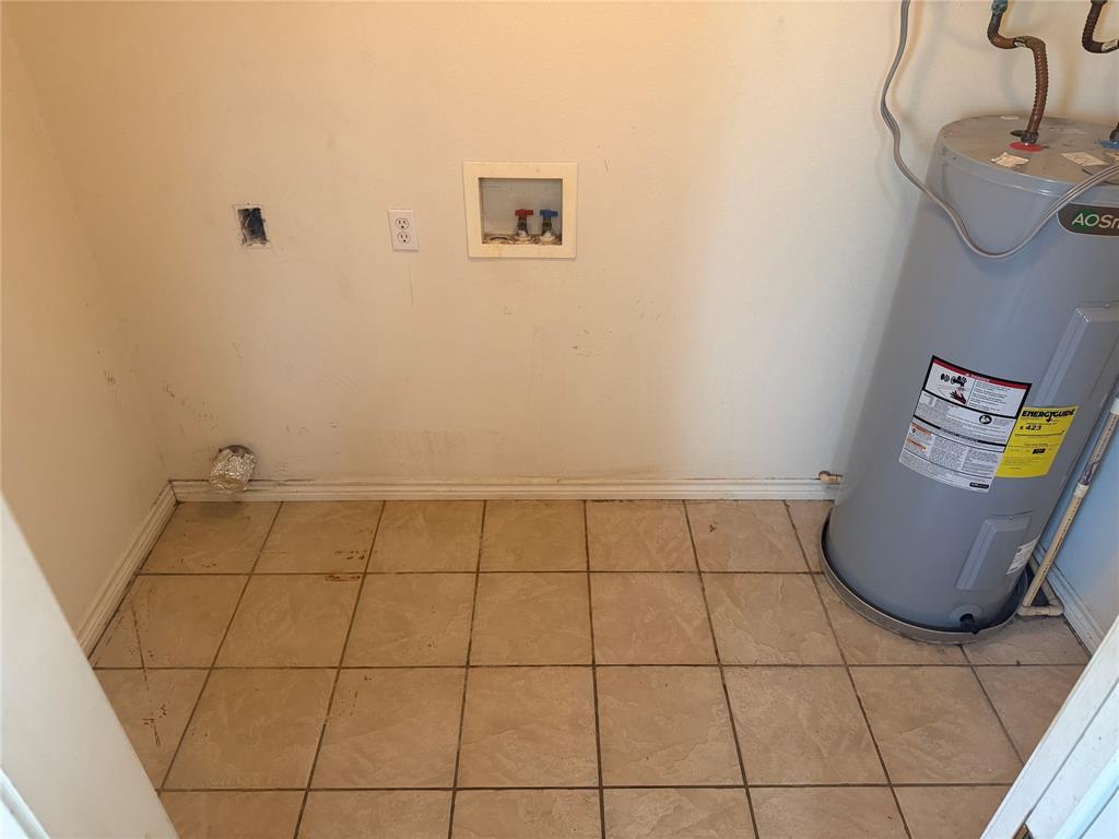 2502 Davisville Road Property Photo 17