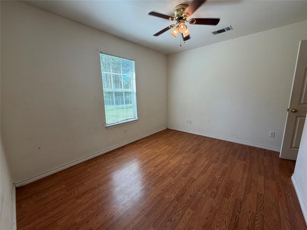 2502 Davisville Road Property Photo 23
