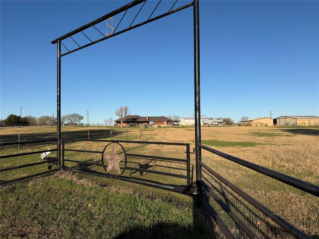170 County Road 4678 Property Photo 20