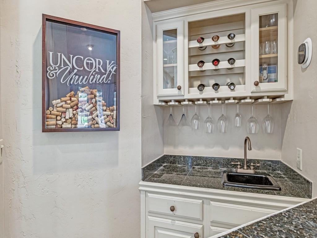 5125 Marble Falls Lane Property Photo 8