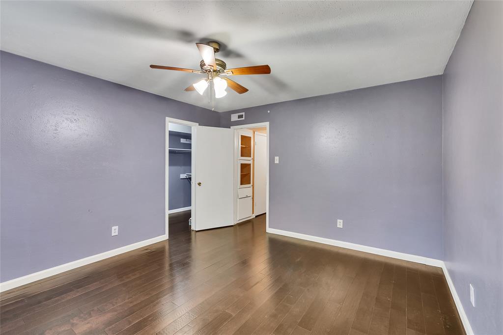 7721 Meadow Park Drive 102 Property Photo 18