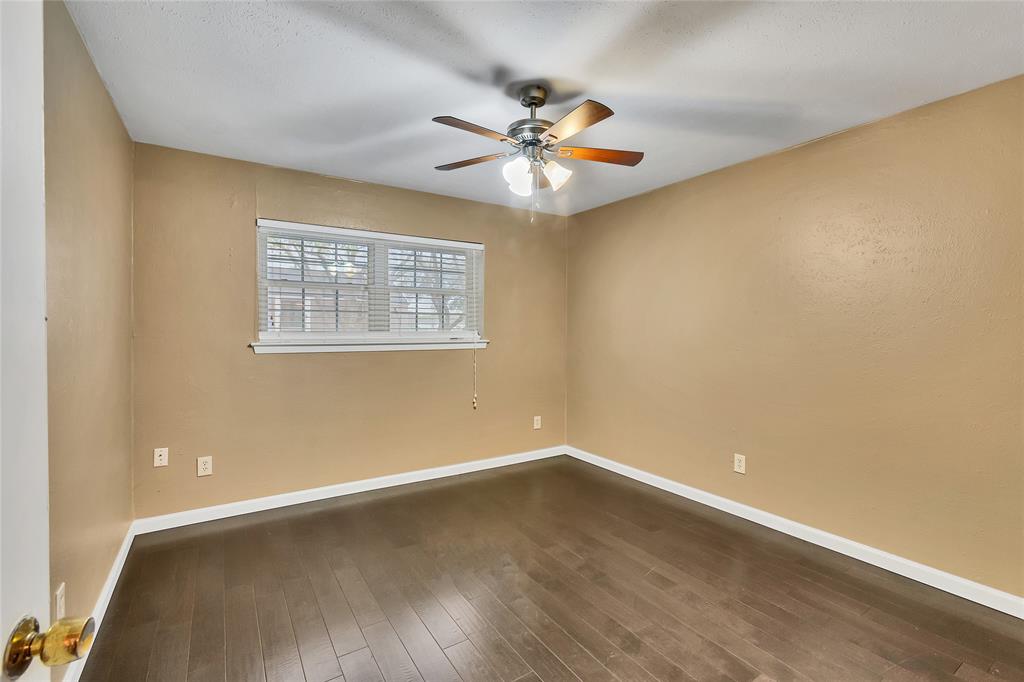 7721 Meadow Park Drive 102 Property Photo 19