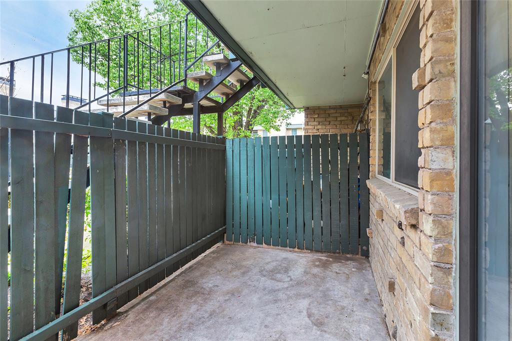 7721 Meadow Park Drive 102 Property Photo 22