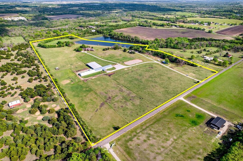 1500 Eden Ridge Property Photo 2