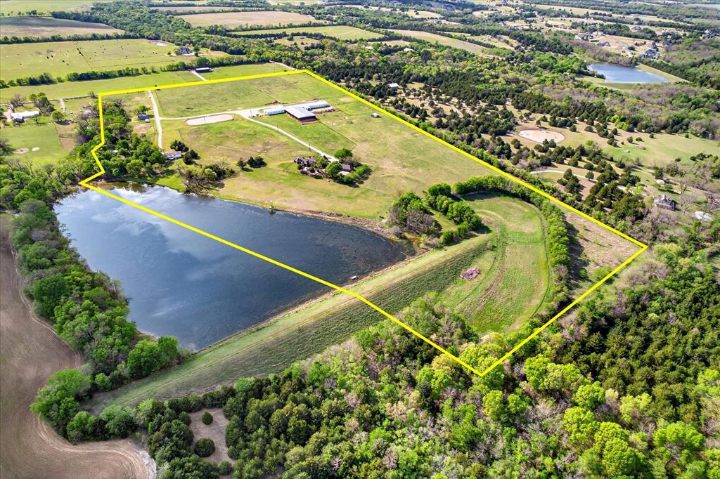 1500 Eden Ridge Property Photo 3