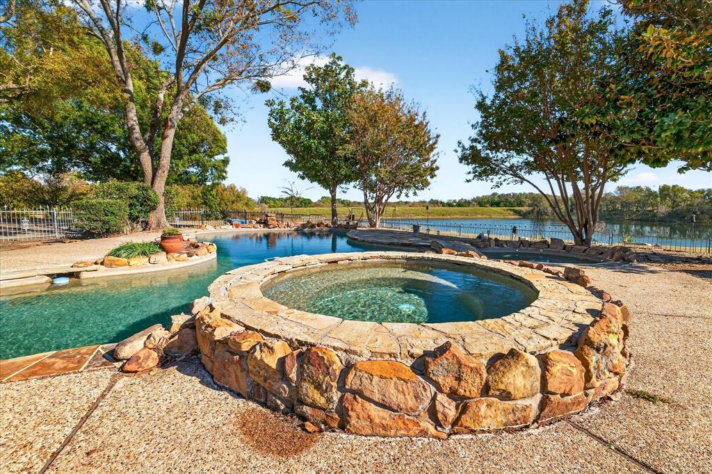 1500 Eden Ridge Property Photo 33