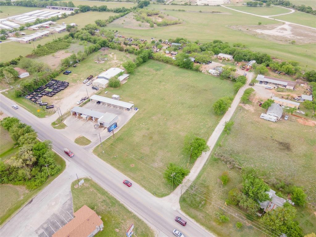 2770 Fall Creek Property Photo 2