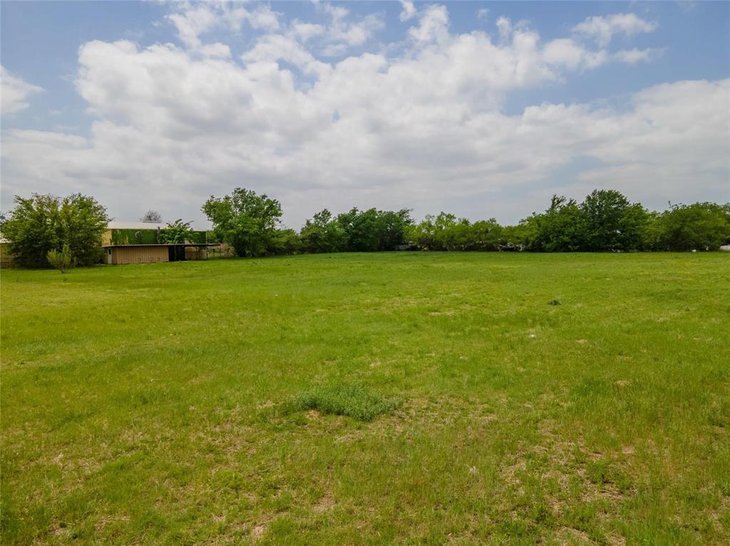 2770 Fall Creek Property Photo 7