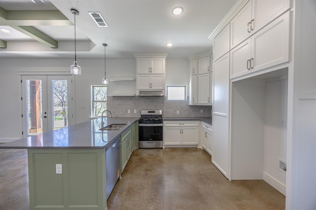 101 Sparrow Drive Property Photo 12