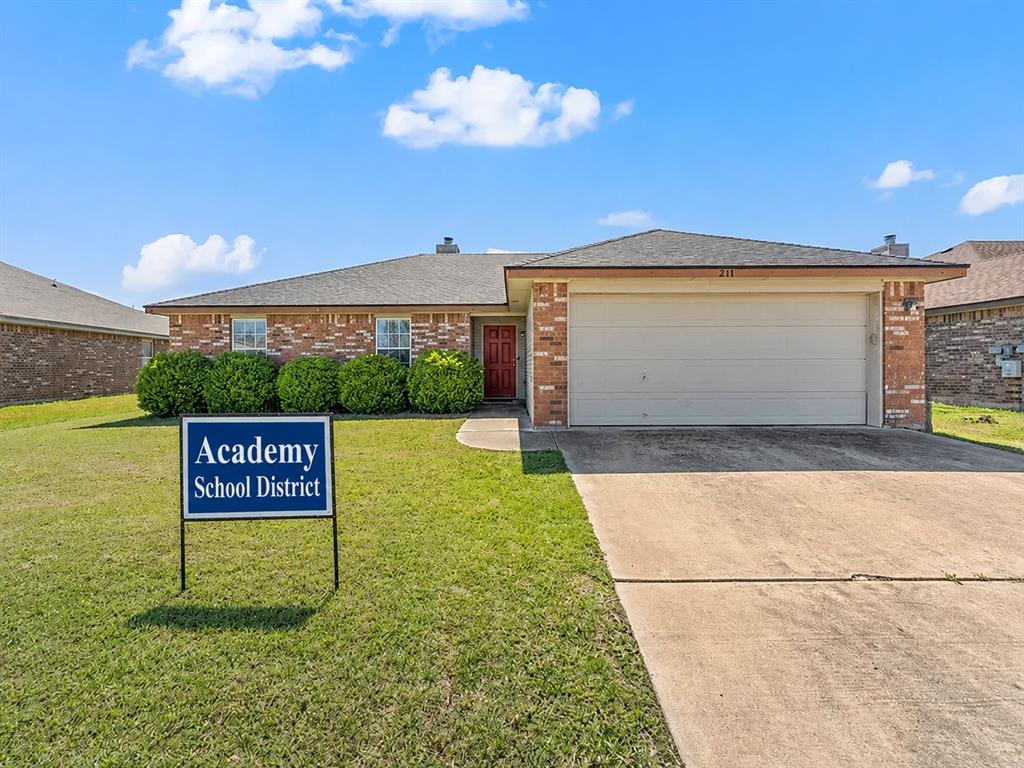 211 Mccullough Loop Property Photo 1