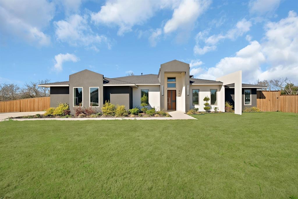 309 Whispering Way Property Photo 1
