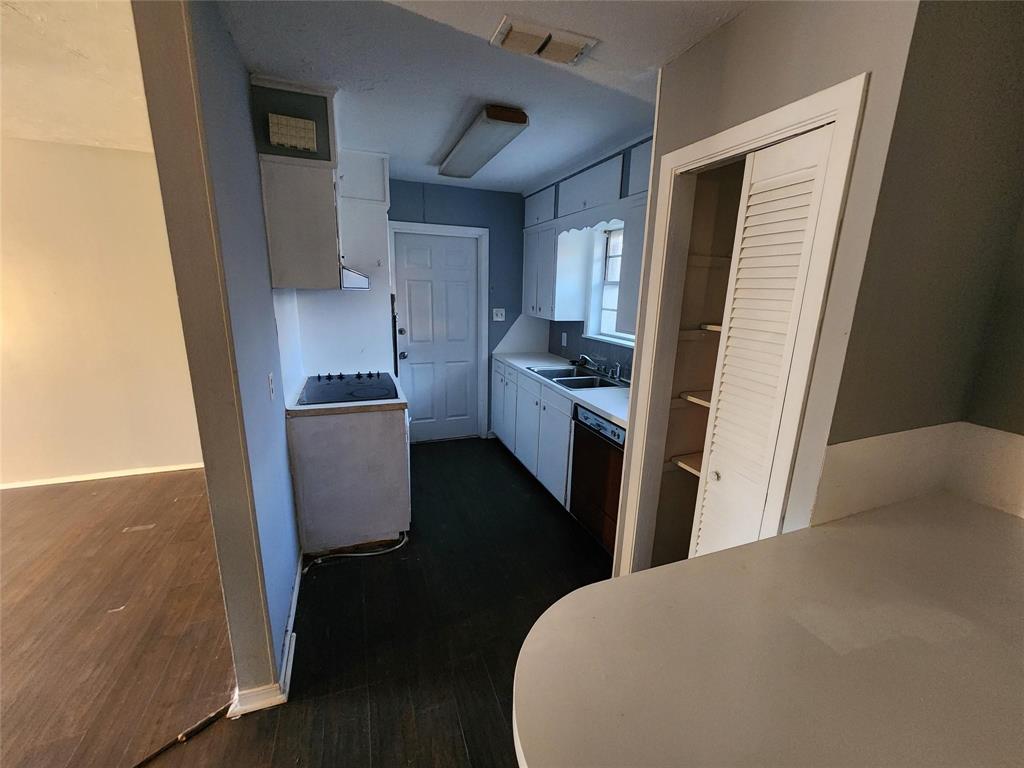 3506 Red Bud Lane Property Photo 5