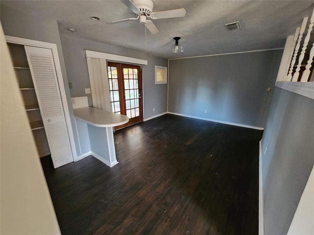3506 Red Bud Lane Property Photo 6