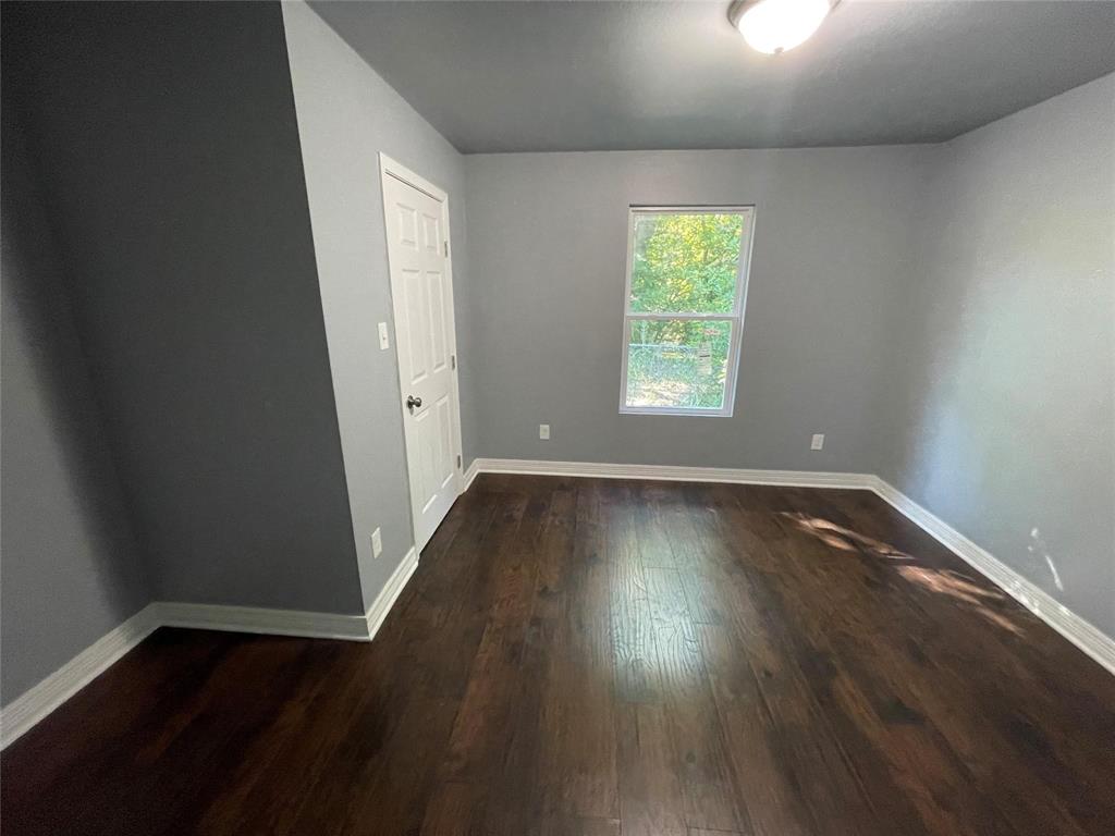 2924 Harp Street Property Photo 7