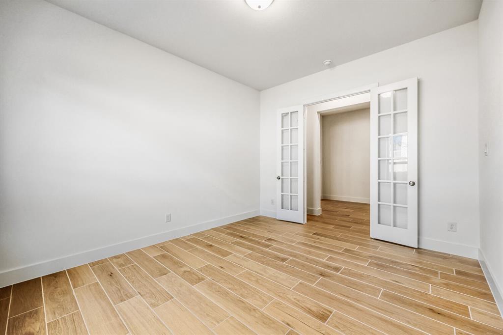 180 Buffalo Boulevard Property Photo 2