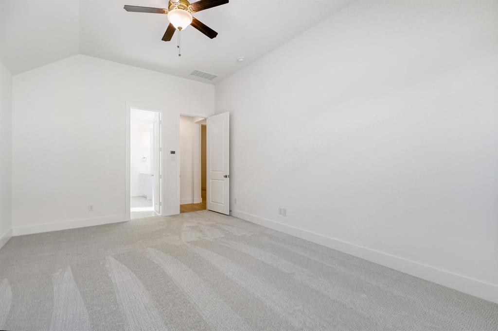 180 Buffalo Boulevard Property Photo 12