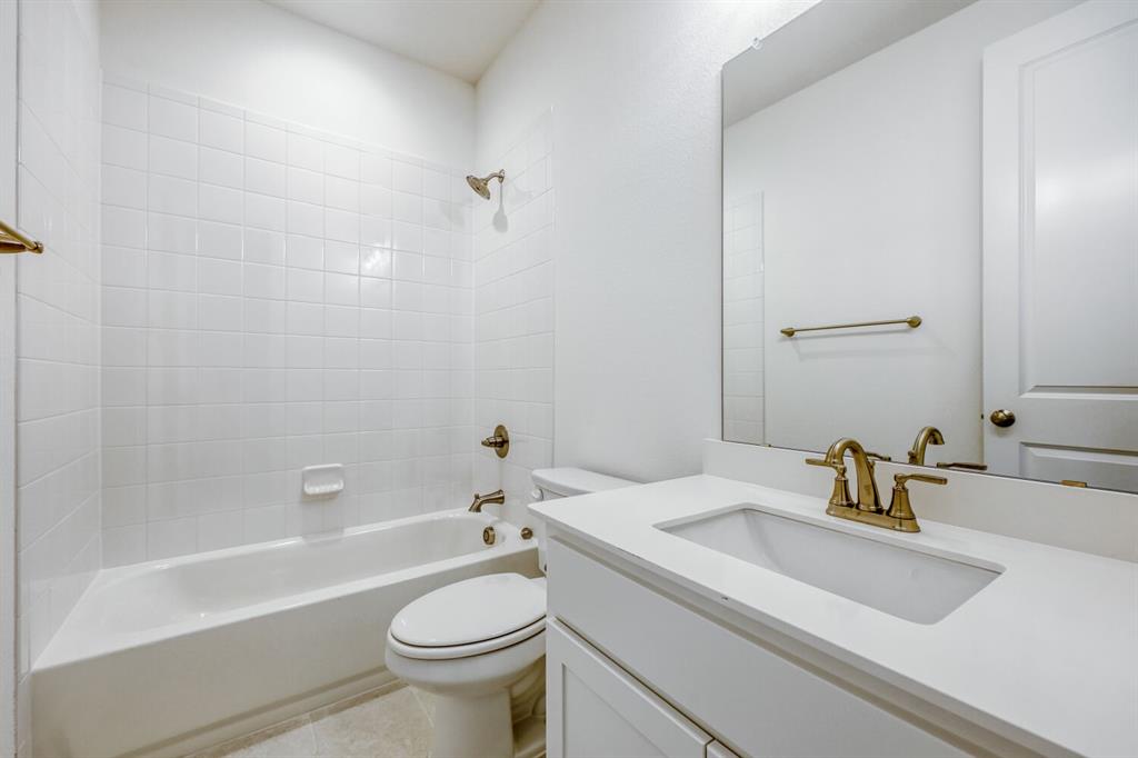 180 Buffalo Boulevard Property Photo 22