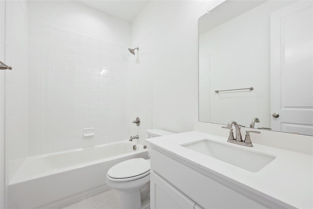 180 Buffalo Boulevard Property Photo 22