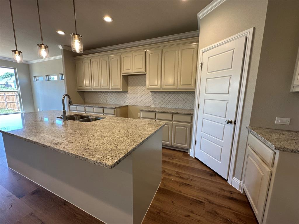 2009 Belle Lagos Ln Property Photo 3