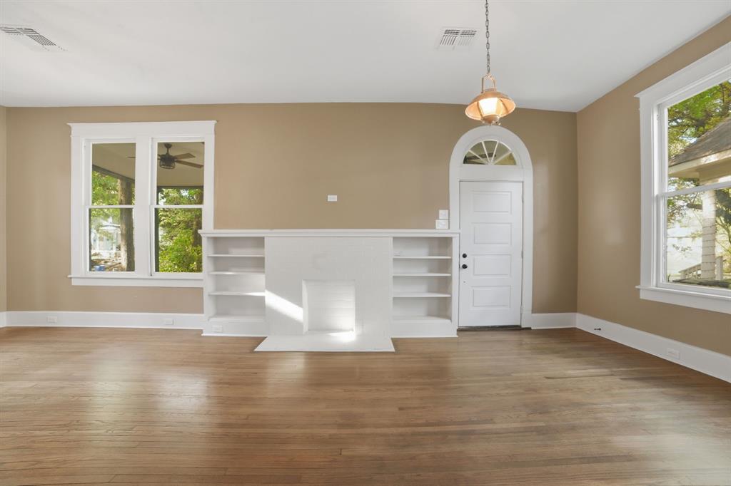415 Boulevard Street Property Photo 6