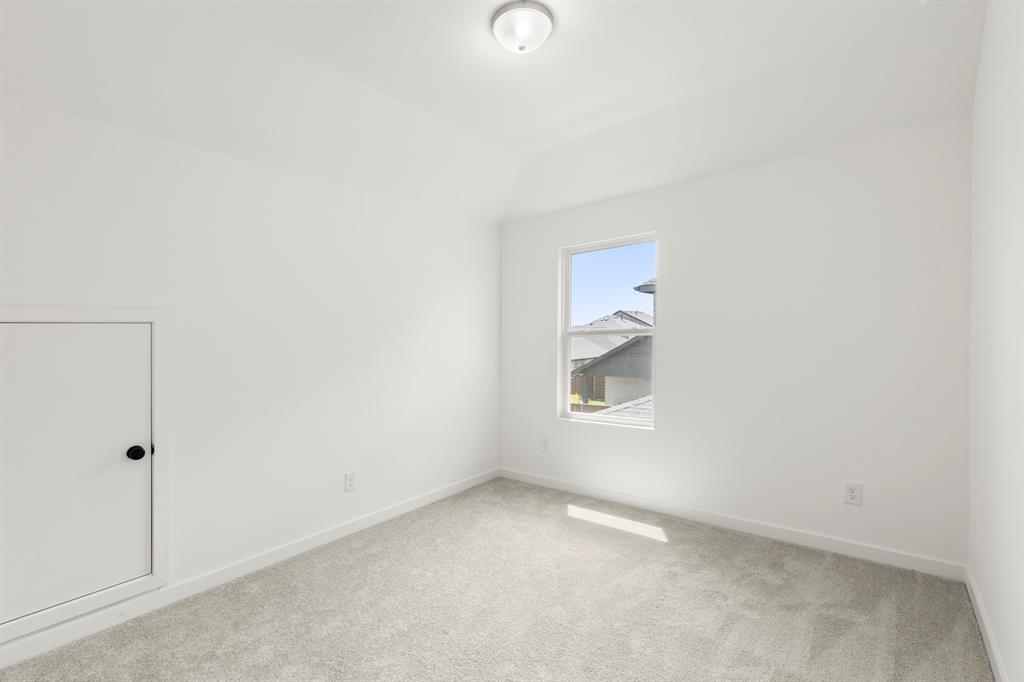 14166 Gallatin Street Property Photo 27