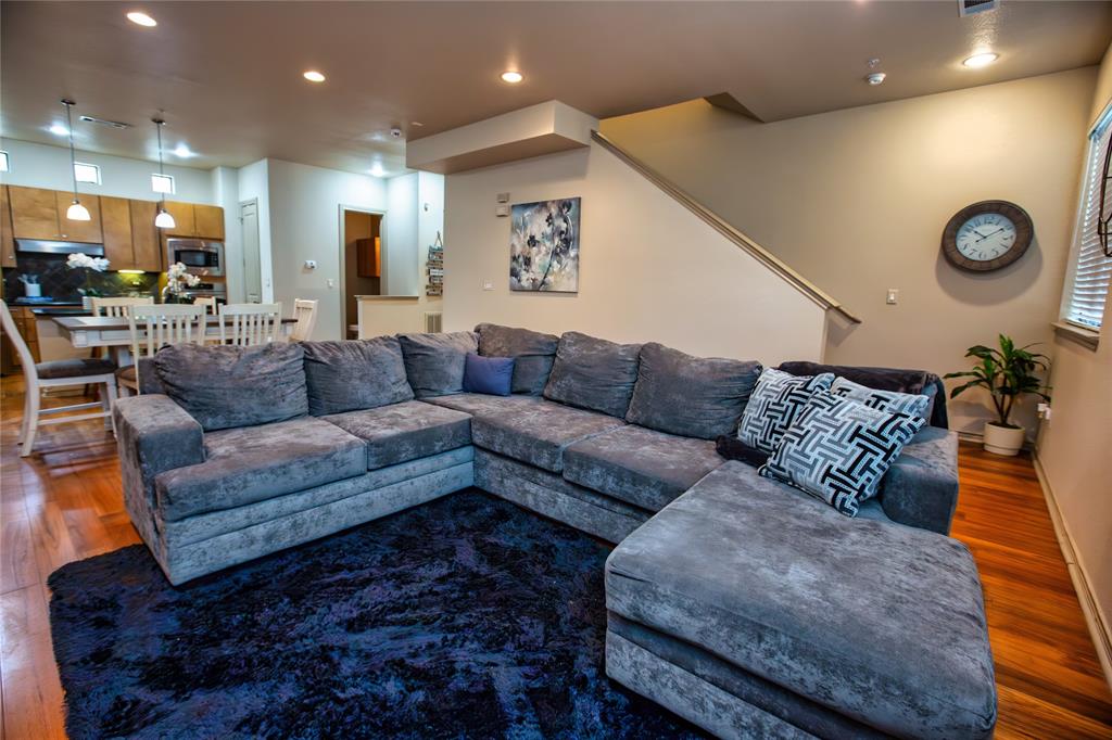 1201 Beaconsfield Lane 108 Property Photo 10