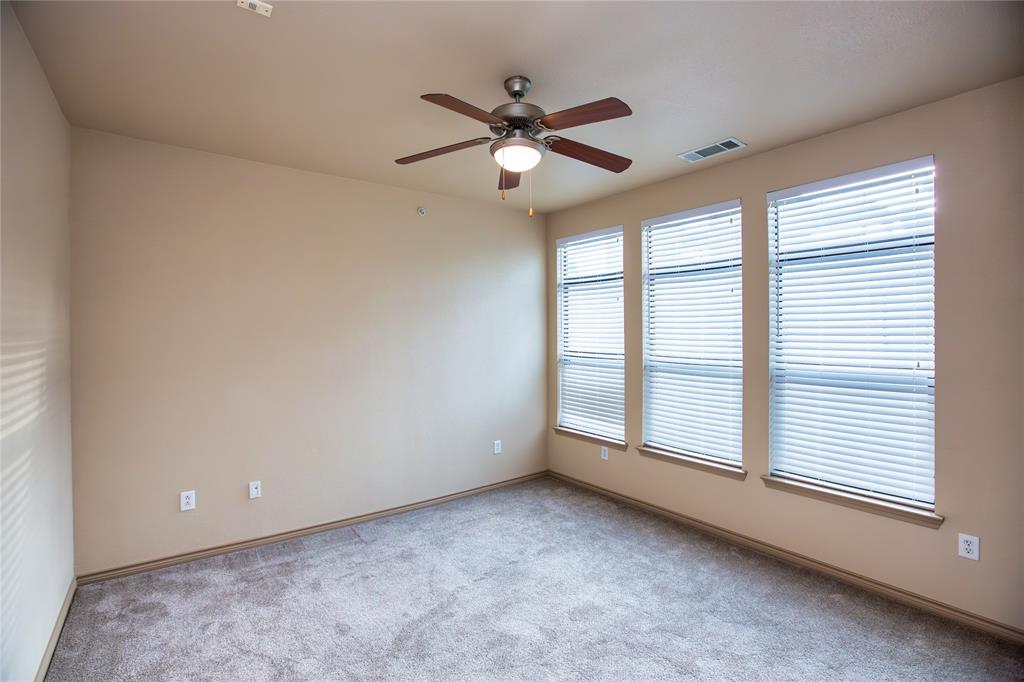 1201 Beaconsfield Lane 108 Property Photo 18