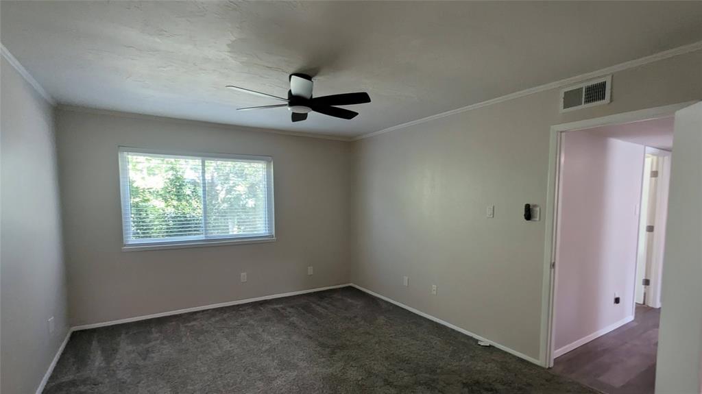 5818 Townshire Road Property Photo 14