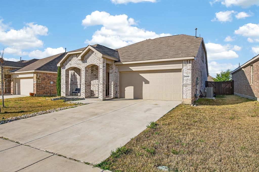 14813 Mainstay Way Property Photo 2