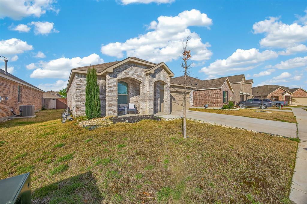 14813 Mainstay Way Property Photo 3