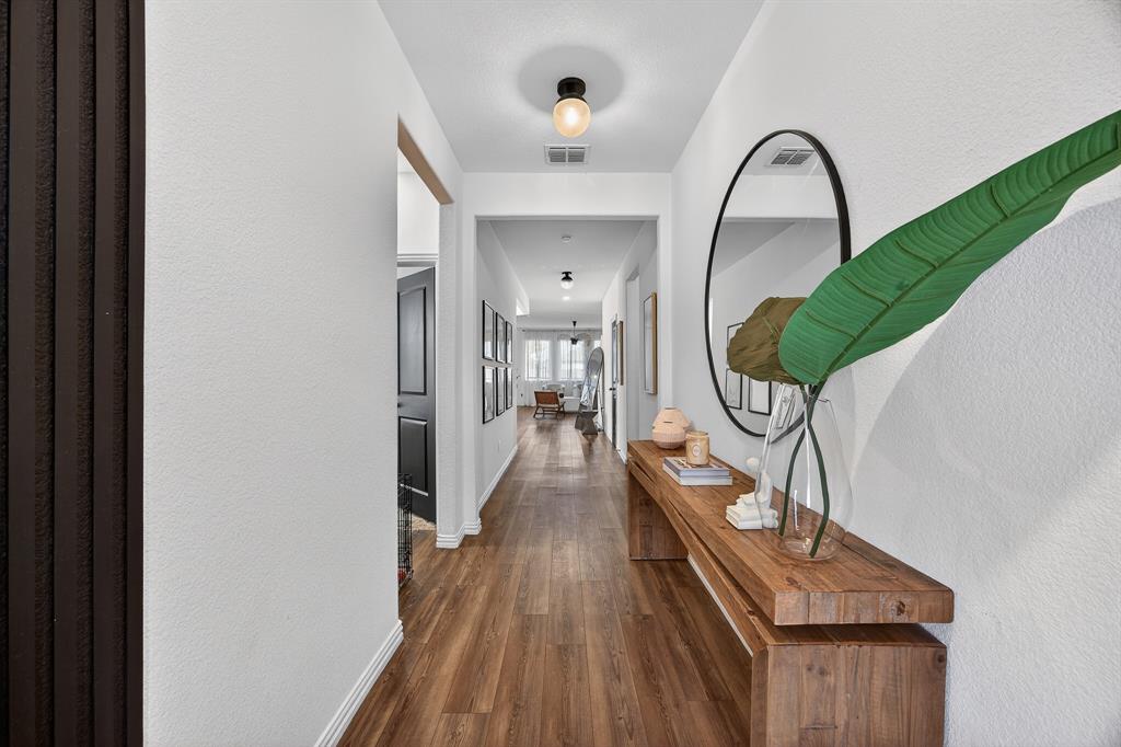 14813 Mainstay Way Property Photo 4