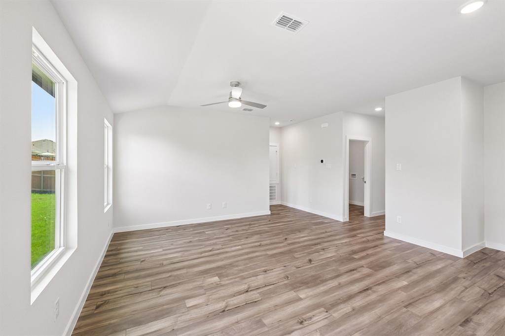 117 Annabelle Street Property Photo 5
