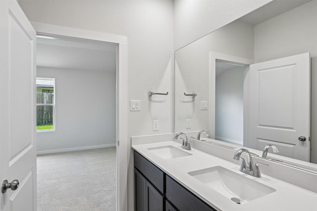 117 Annabelle Street Property Photo 22