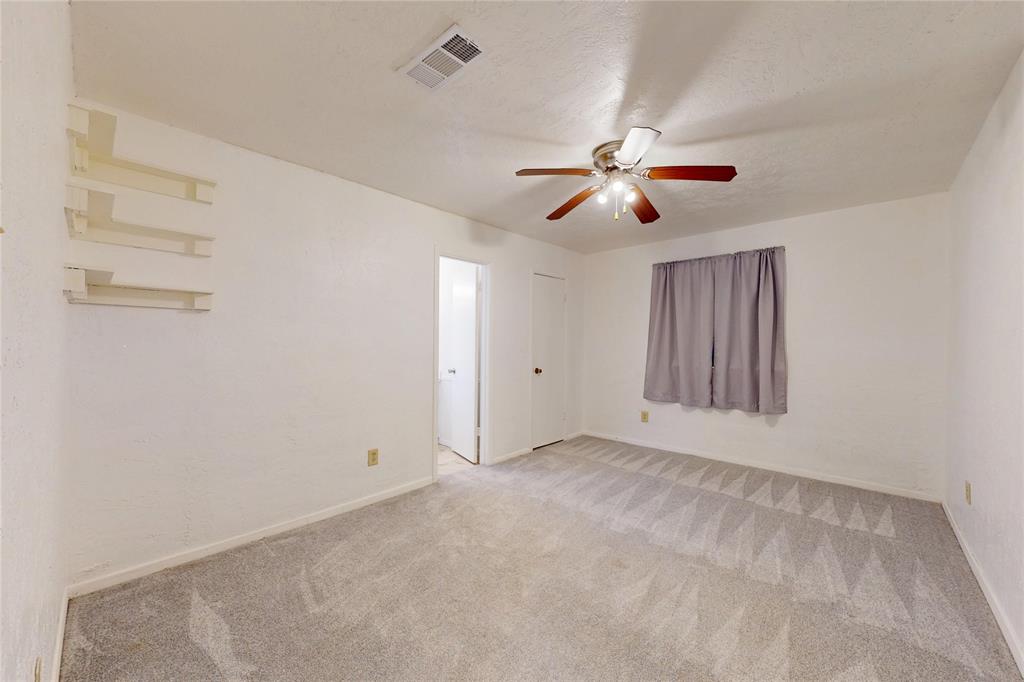 7129 Payte Lane Property Photo 18