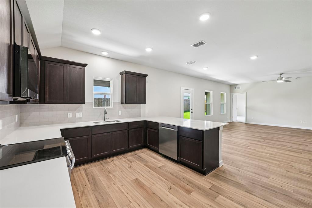 119 Annabelle Street Property Photo 11