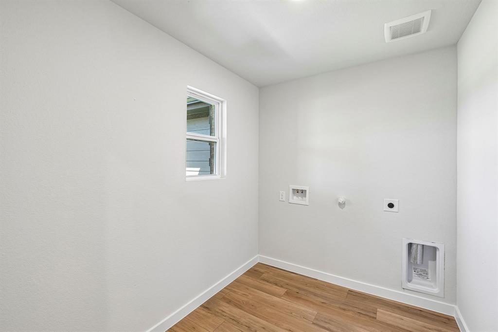 119 Annabelle Street Property Photo 14