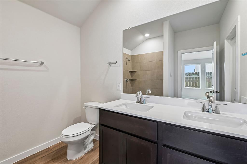 119 Annabelle Street Property Photo 24