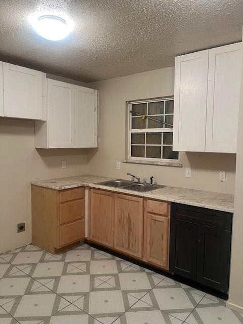 4443 Falls Drive Property Photo 8