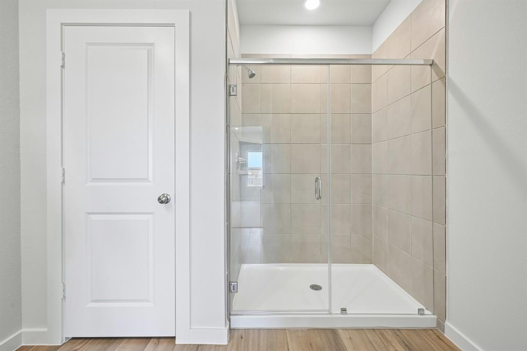 2204 Trailside Drive Property Photo 18