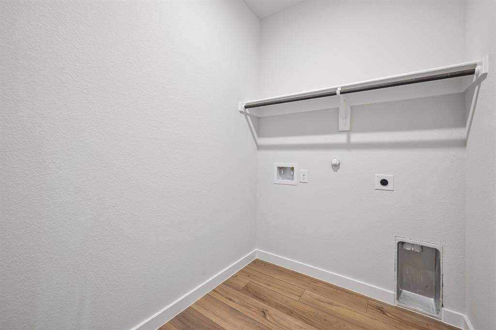 2204 Trailside Drive Property Photo 22