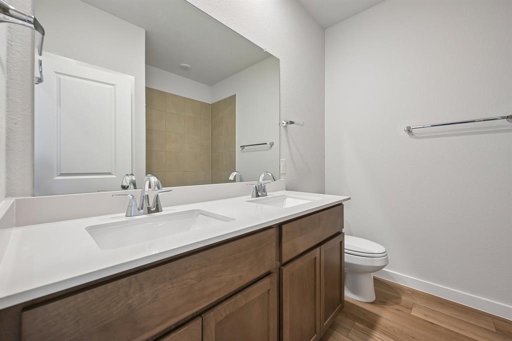 2204 Trailside Drive Property Photo 24