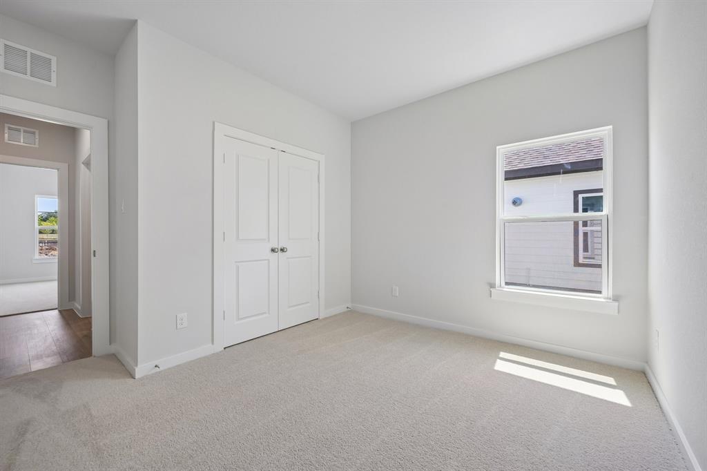 2204 Trailside Drive Property Photo 25