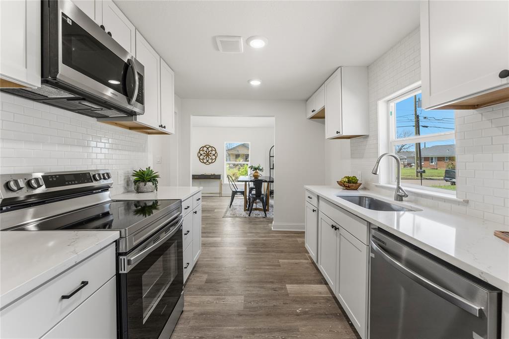 815 Garrison Street Property Photo 15