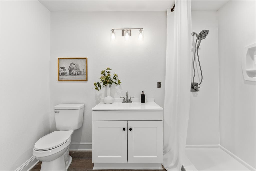 815 Garrison Street Property Photo 20