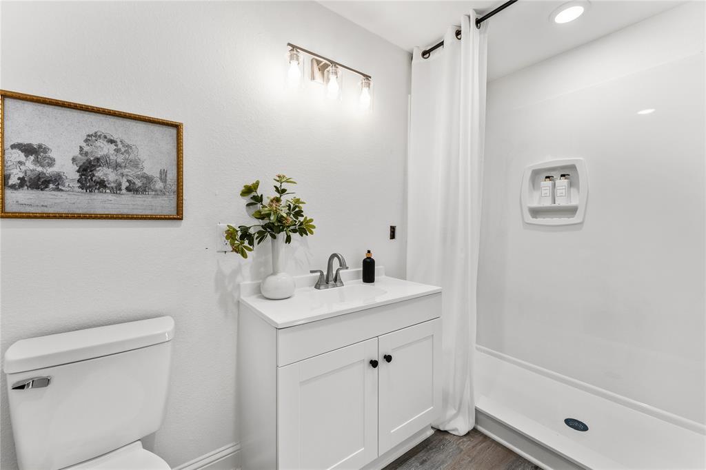 815 Garrison Street Property Photo 21