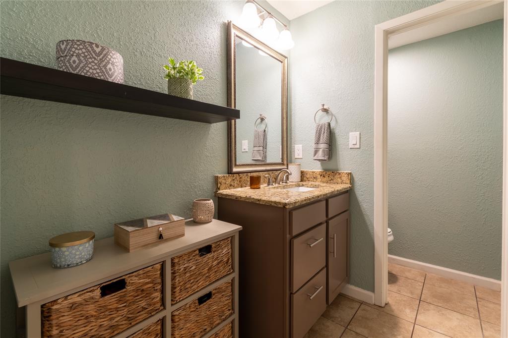 12206 Wightman Place Property Photo 15