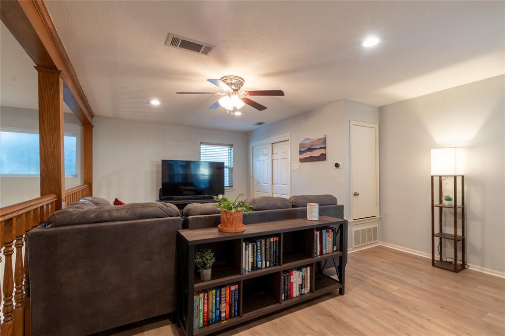 12206 Wightman Place Property Photo 16