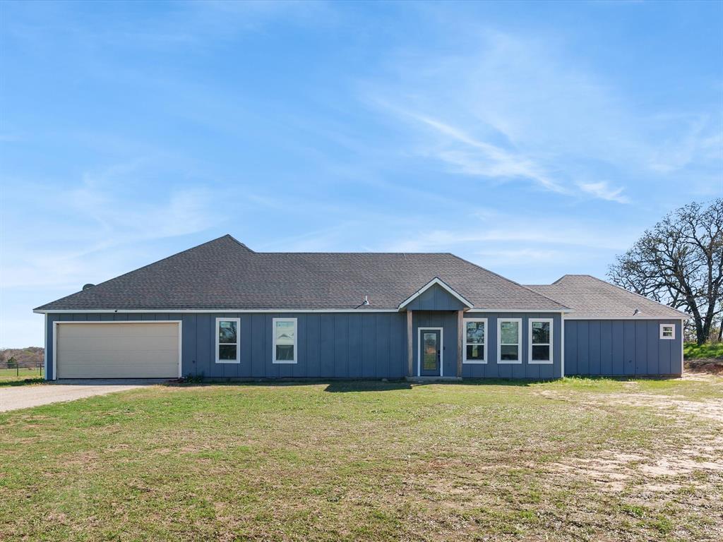 715 County Road 4599 Property Photo 1