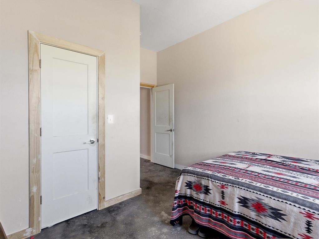715 County Road 4599 Property Photo 19